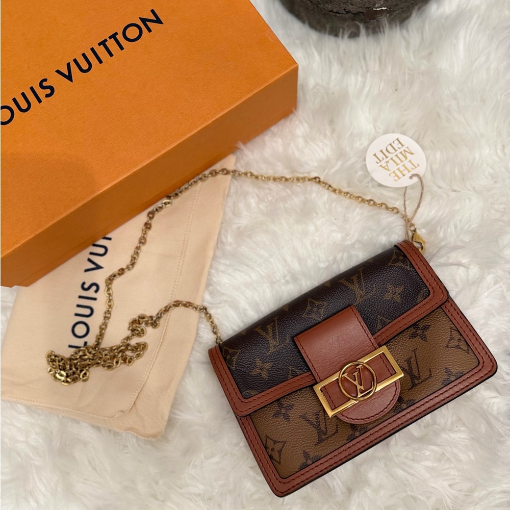 LOUIS VUITTON MONOGRAM DAUPHINE WALLET ON CHAIN BAG